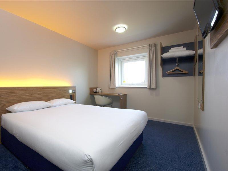 Travelodge Croydon Central Extérieur photo