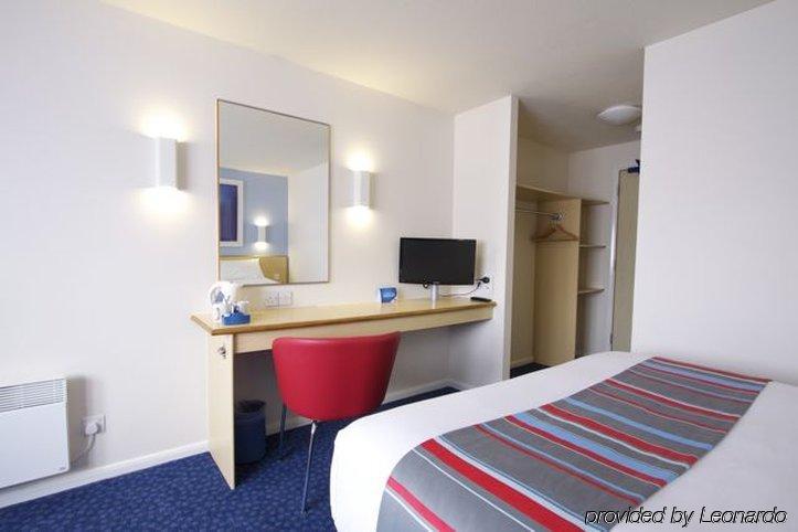Travelodge Croydon Central Extérieur photo